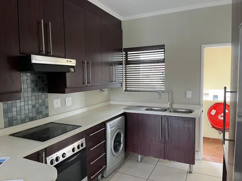 Greenstone Hill, Edenvale