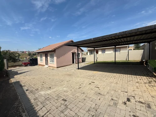 1000 Afghanistan, Cosmo City, Roodepoort