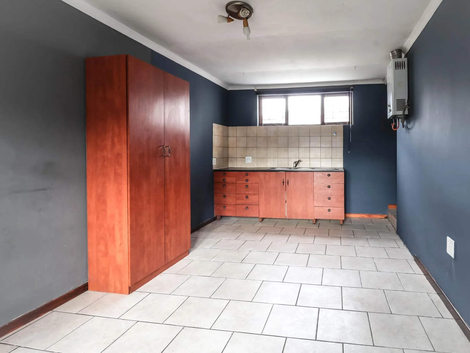 Family home with Excellent Views