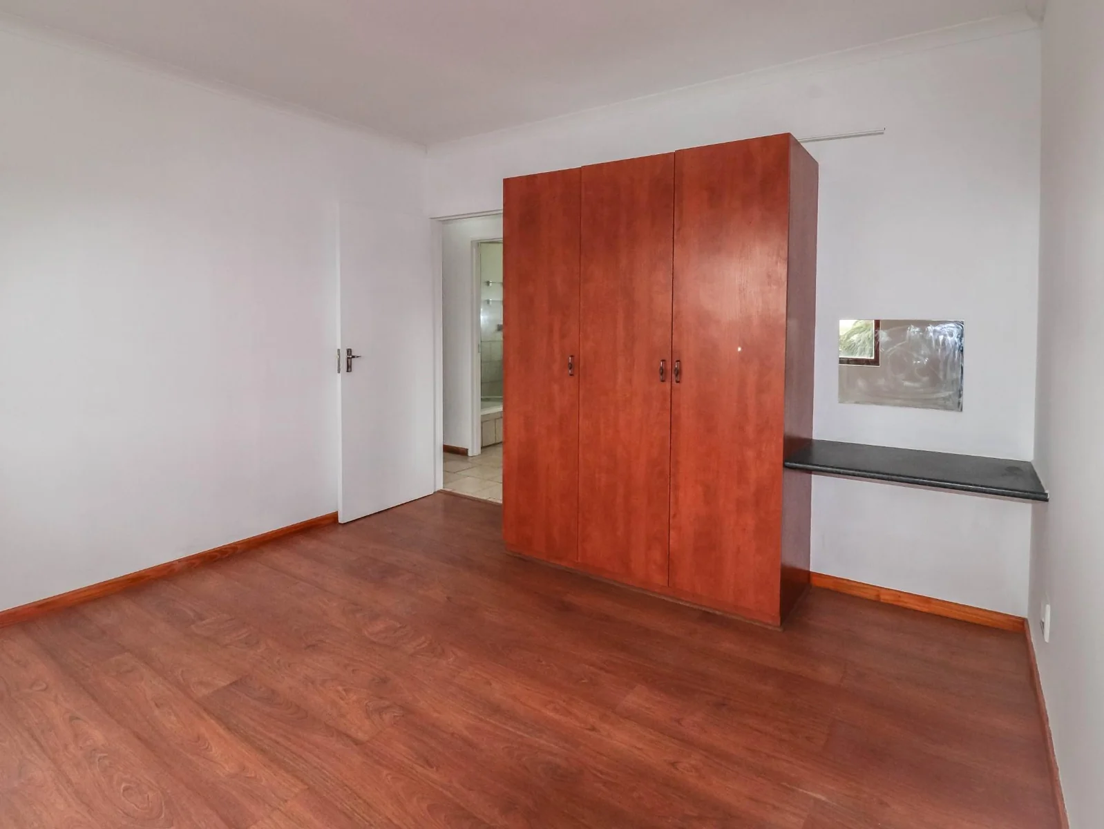 Family home with Excellent Views