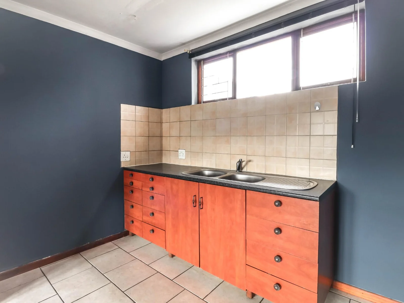 Family home with Excellent Views