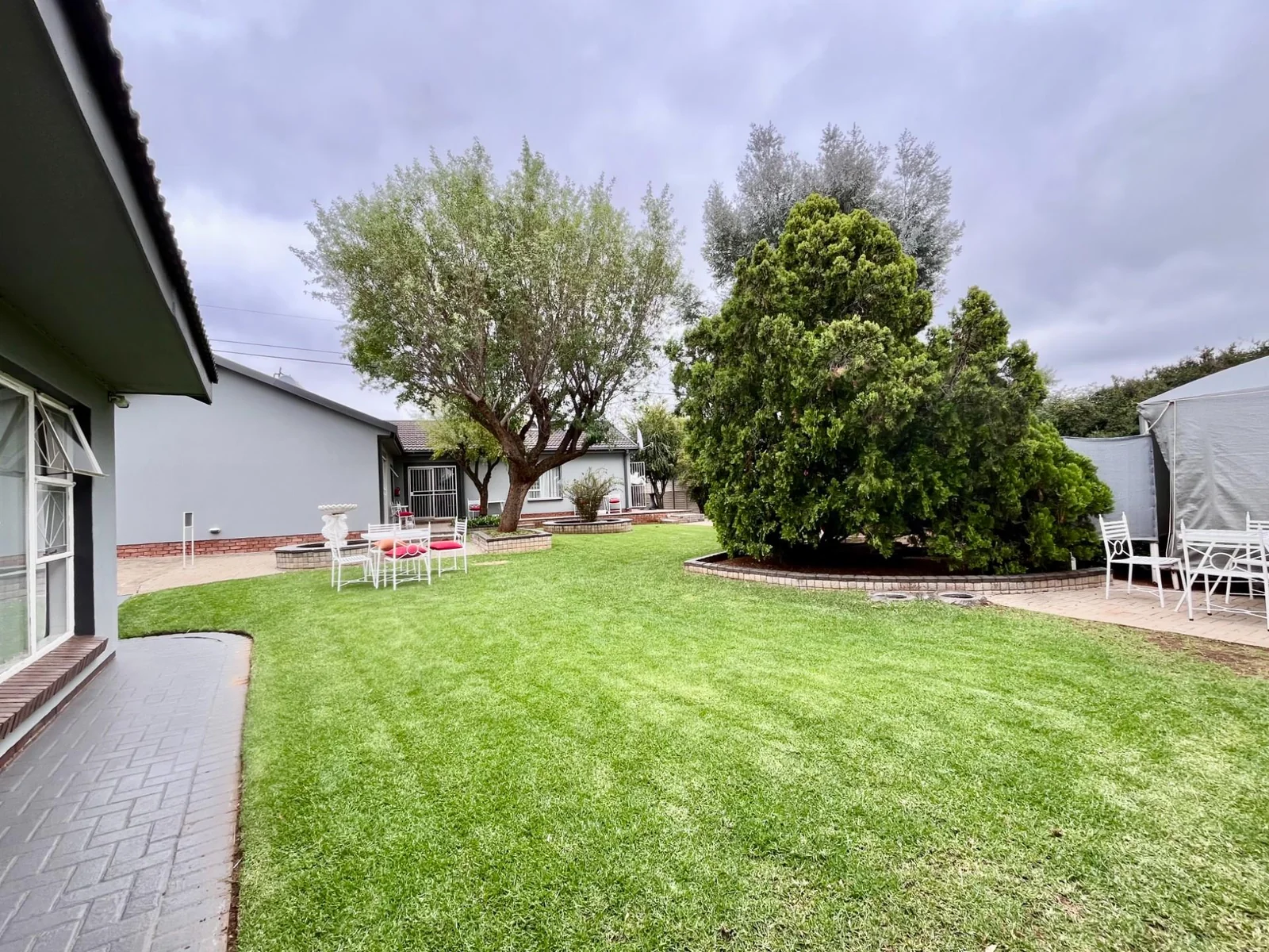 Picture perfect dual purpose property