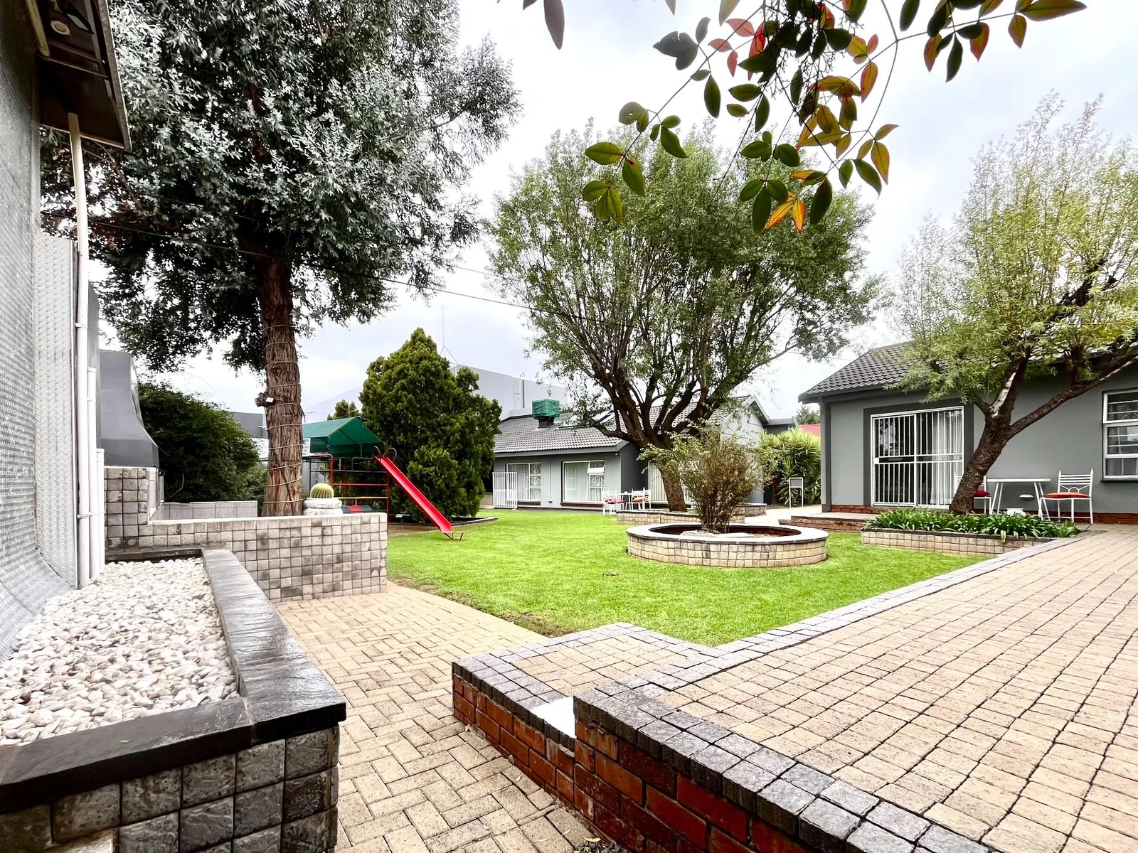 Picture perfect dual purpose property