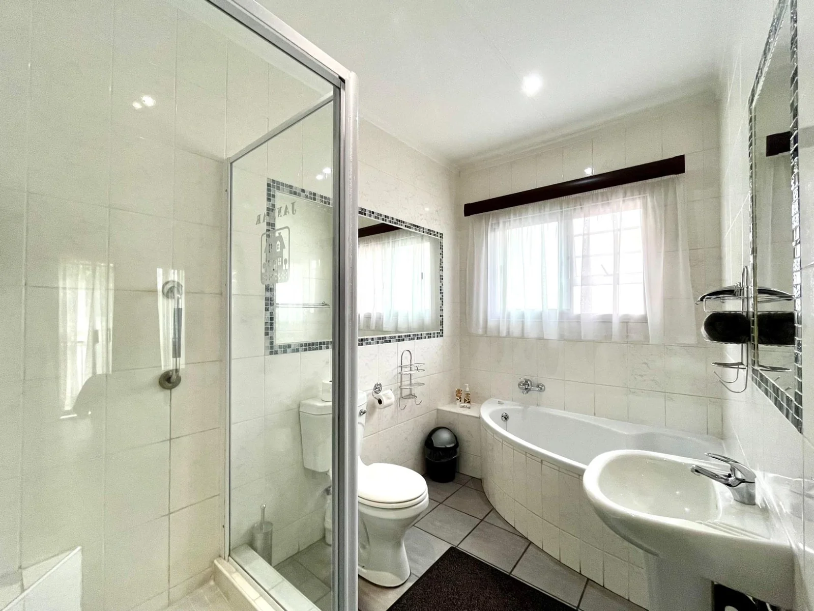 Picture perfect dual purpose property