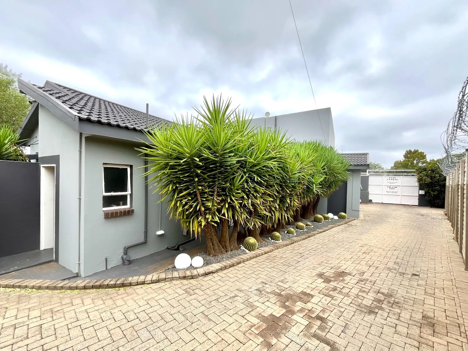 Picture perfect dual purpose property