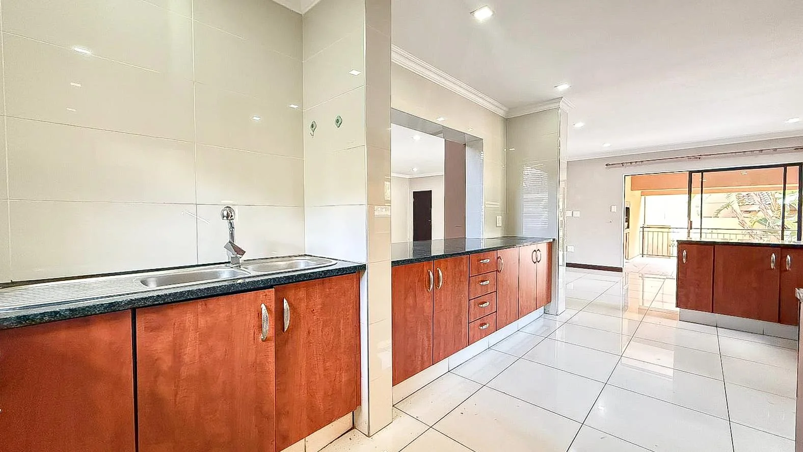 Elegant 5 Bedroom Family Home To Let In PineHaven