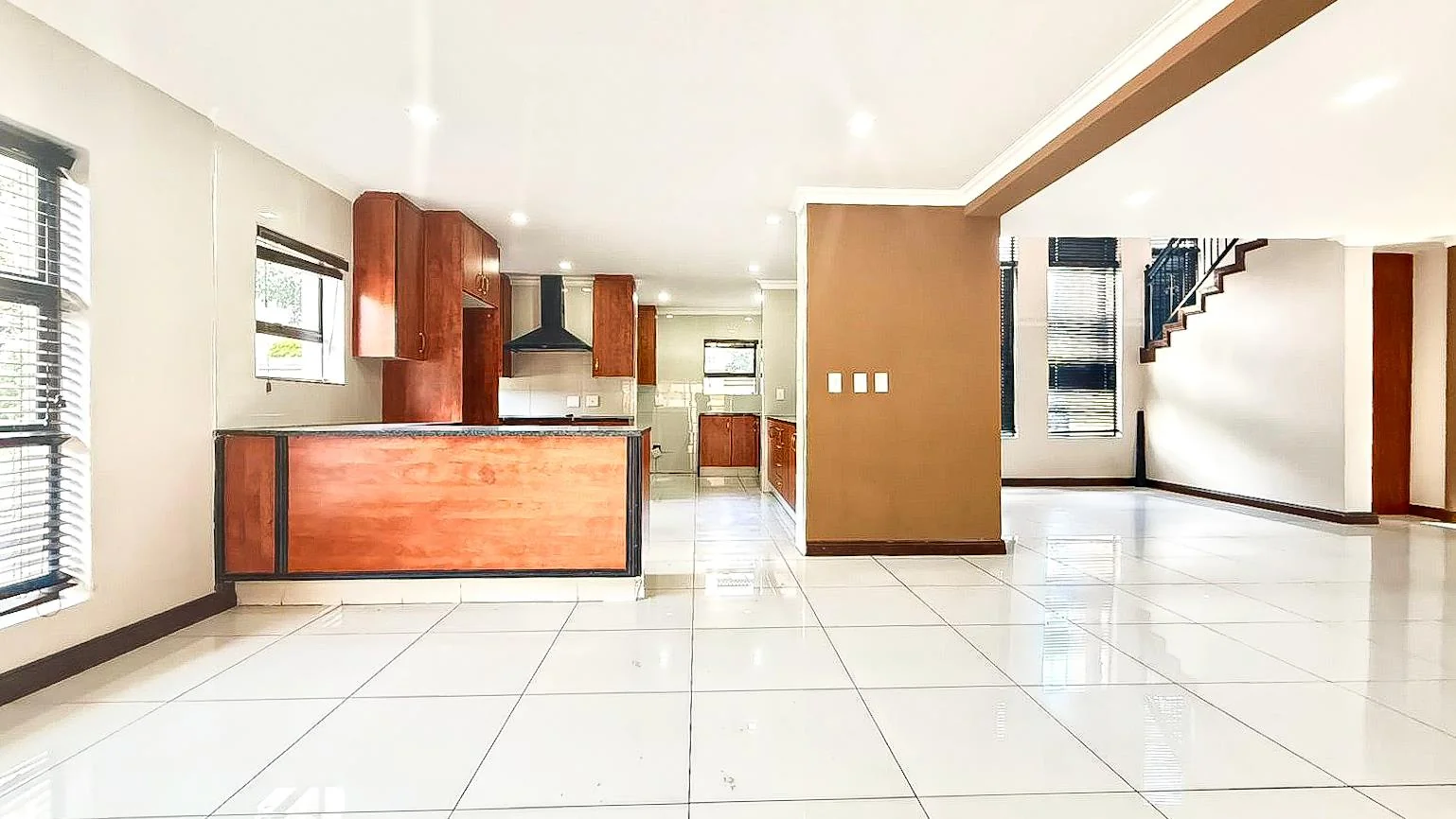 Elegant 5 Bedroom Family Home To Let In PineHaven