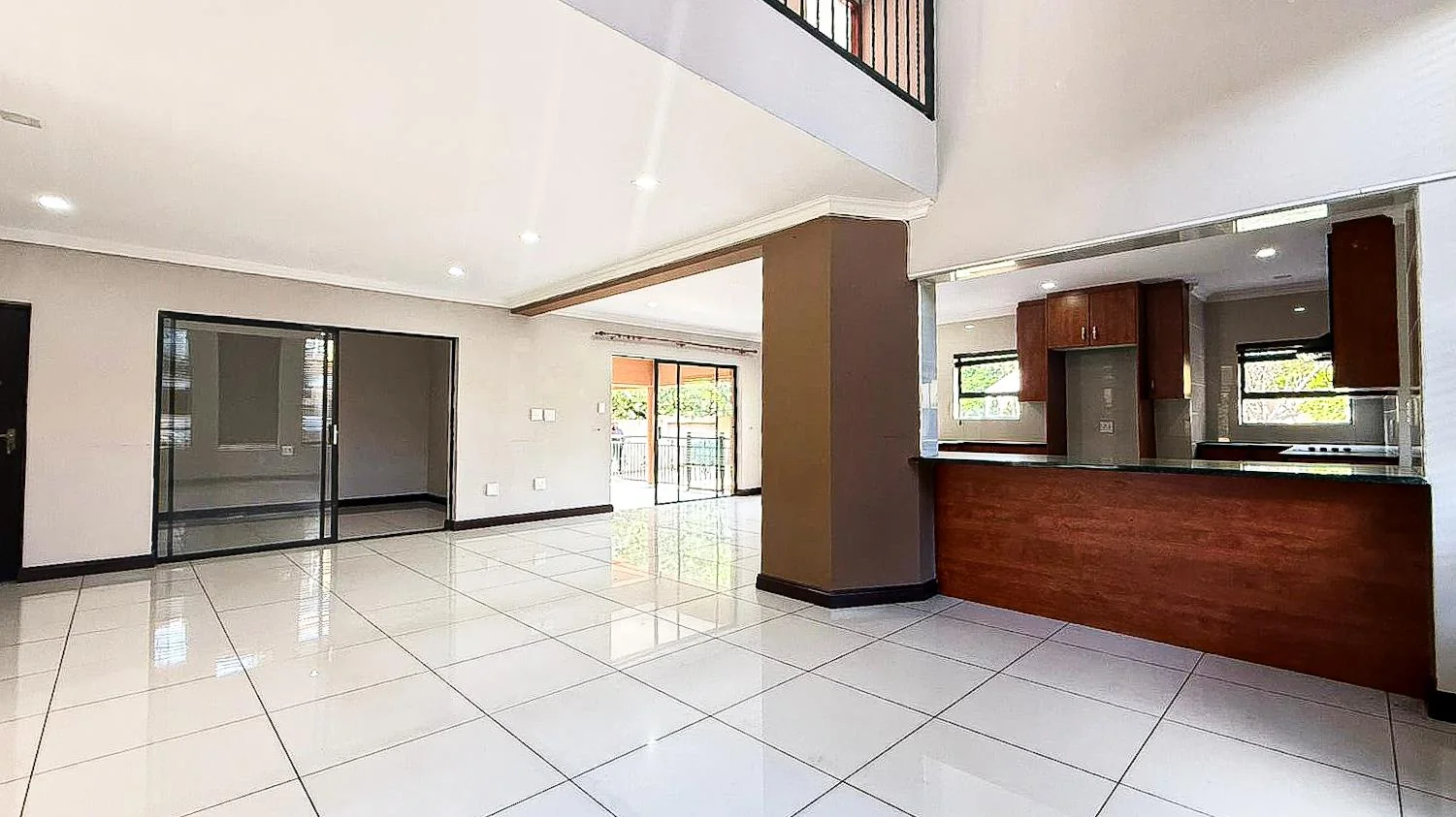 Elegant 5 Bedroom Family Home To Let In PineHaven