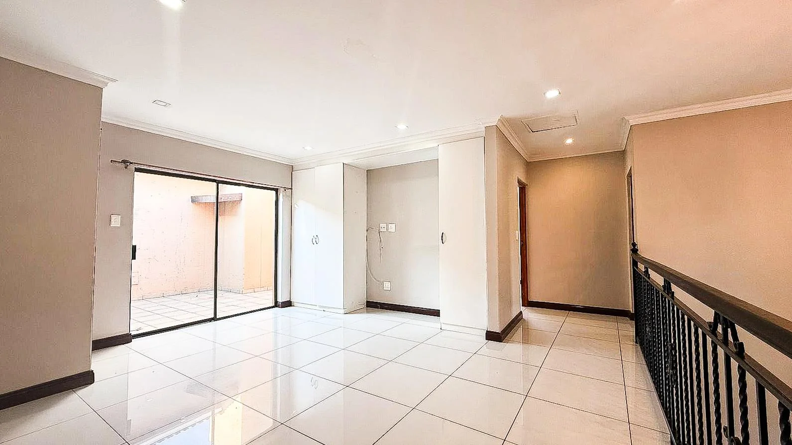 Elegant 5 Bedroom Family Home To Let In PineHaven