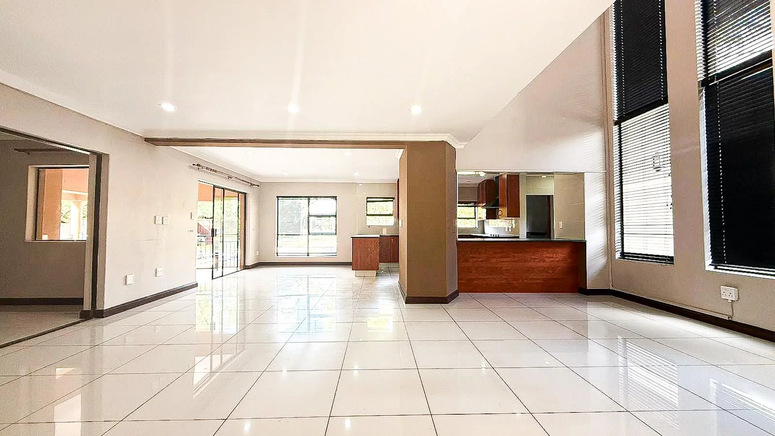 Elegant 5 Bedroom Family Home To Let In PineHaven