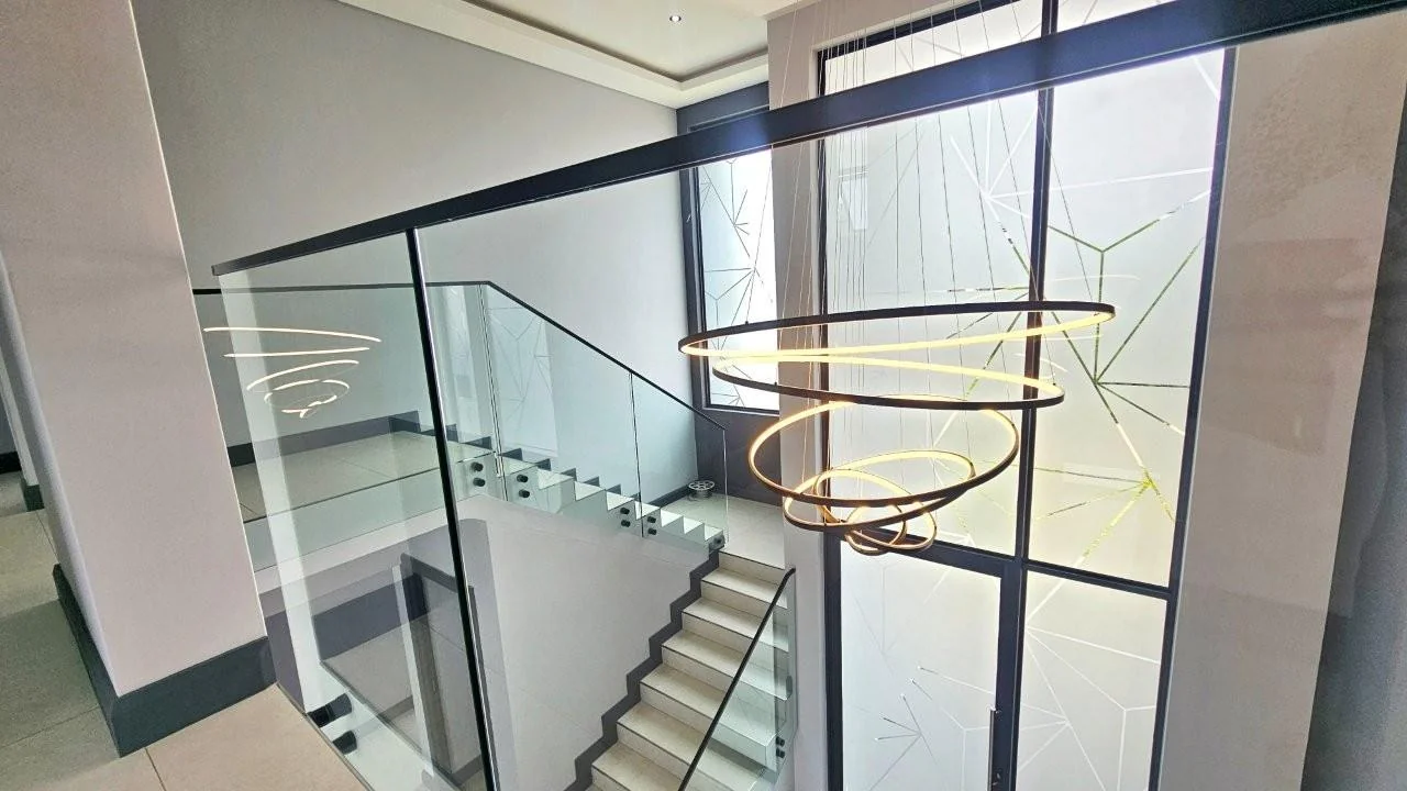 BREATHTAKING HOME IN MIDSTREAM HEIGHTS