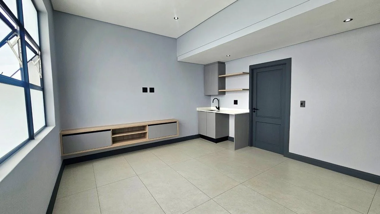 BREATHTAKING HOME IN MIDSTREAM HEIGHTS