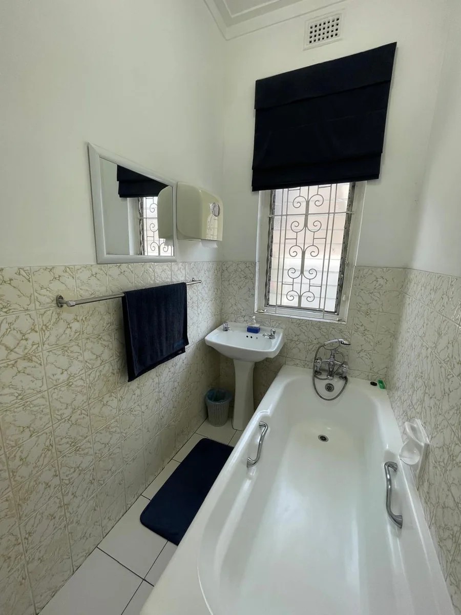 DURBAN - GLENWOOD - 3 BEDROOM HOUSE