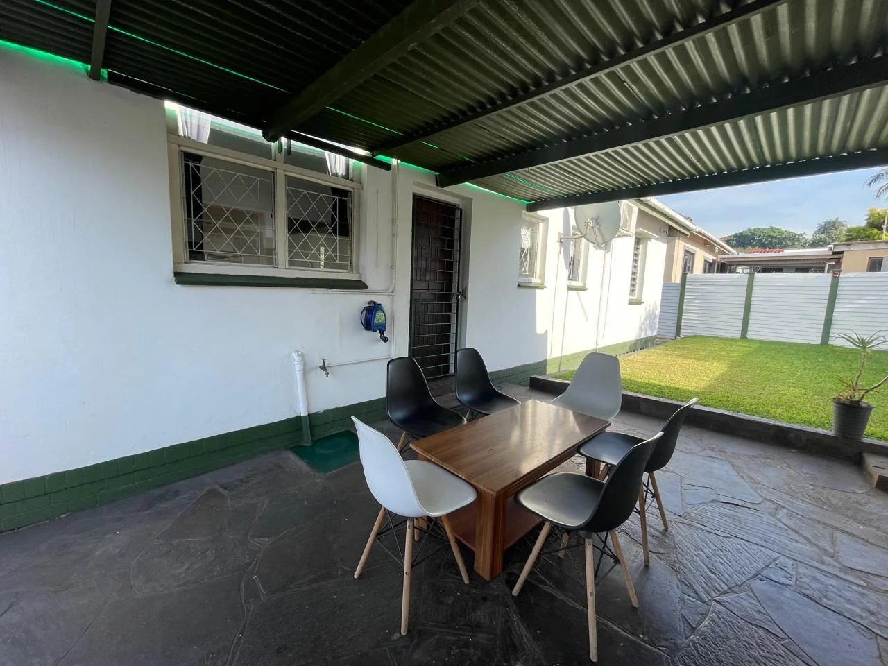 DURBAN - GLENWOOD - 3 BEDROOM HOUSE