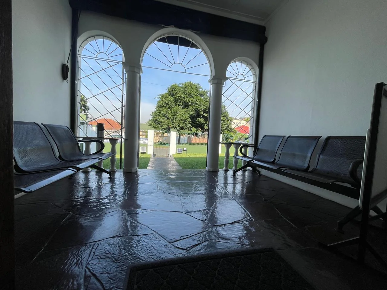 DURBAN - GLENWOOD - 3 BEDROOM HOUSE