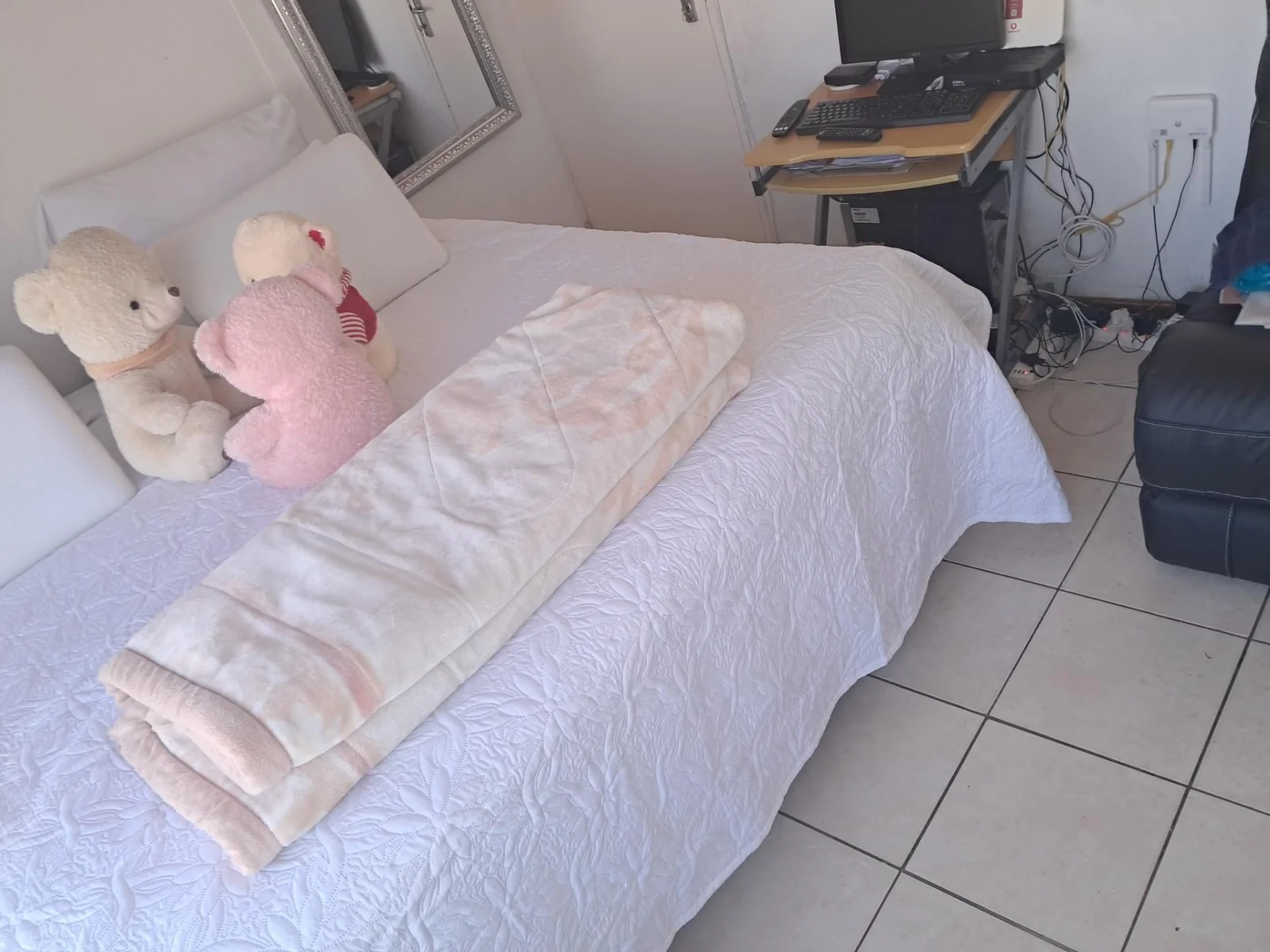 A 3 Bedroom Simplex in Florida For Sale!