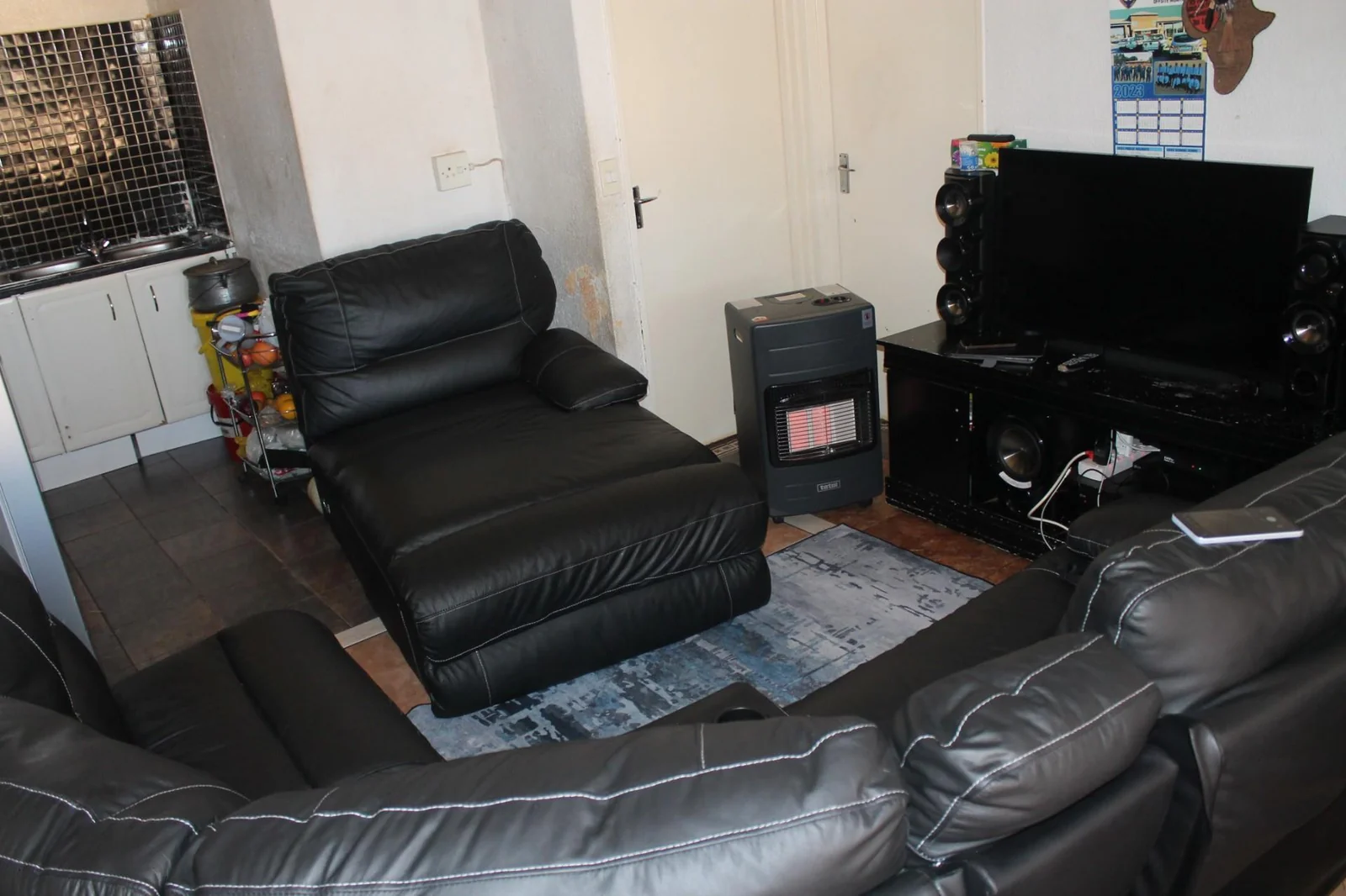 A 3 Bedroom Simplex in Florida For Sale!