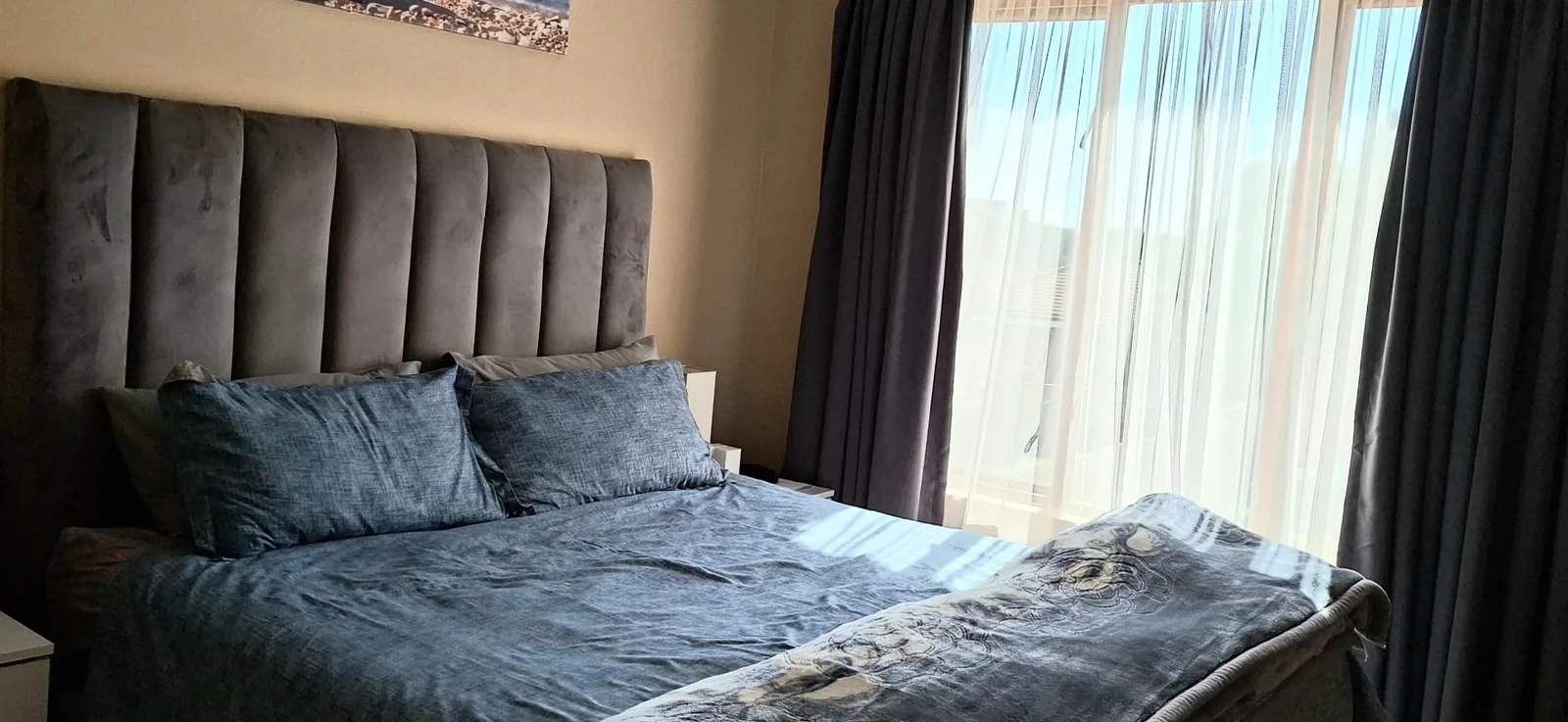 Modern Spacious Two beds Two baths, Built in braai Apartment for sale