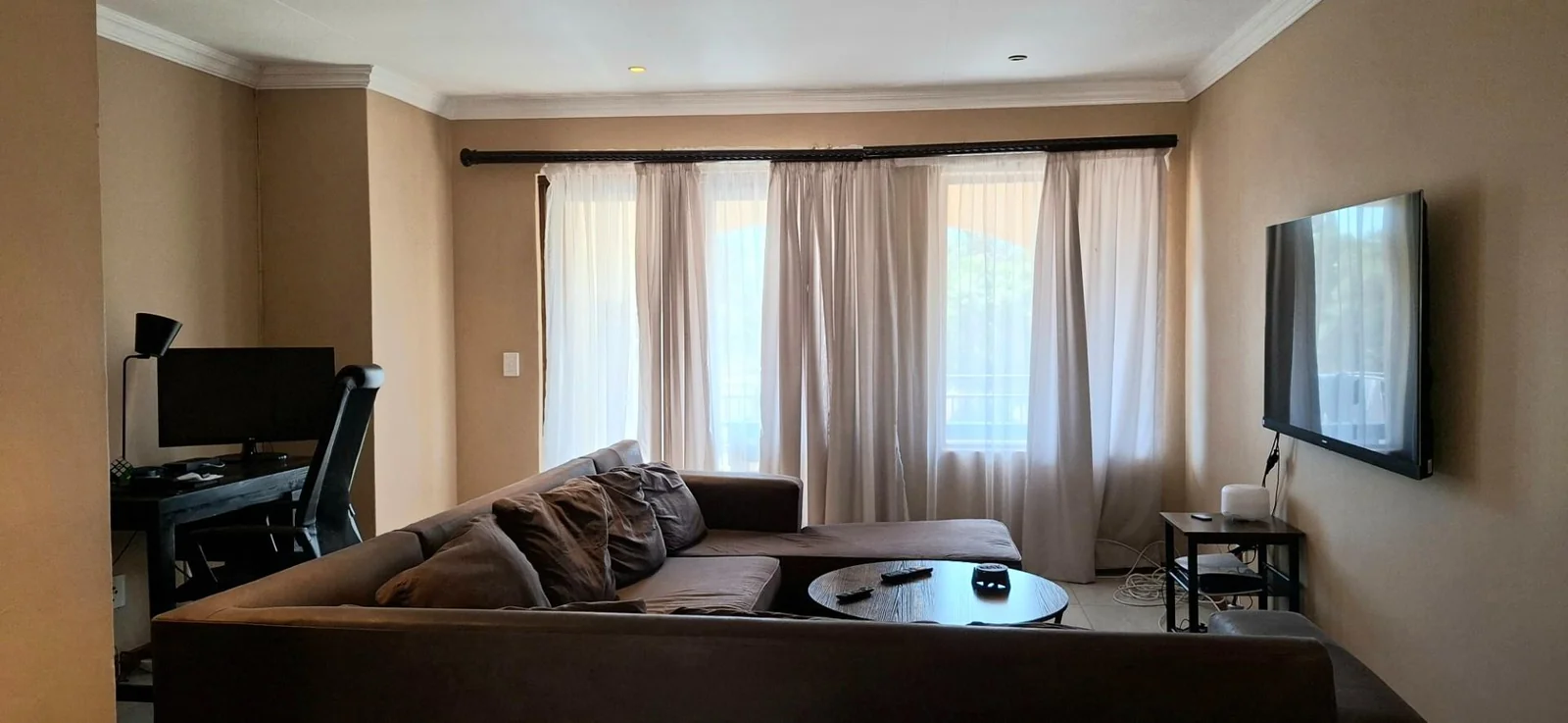 Modern Spacious Two beds Two baths, Built in braai Apartment for sale