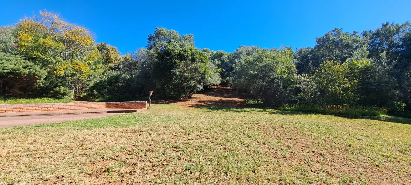 Perfect location, this charmer erf is for sale!