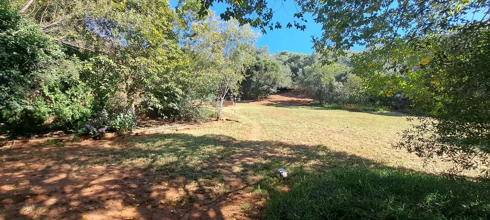 Perfect location, this charmer erf is for sale!