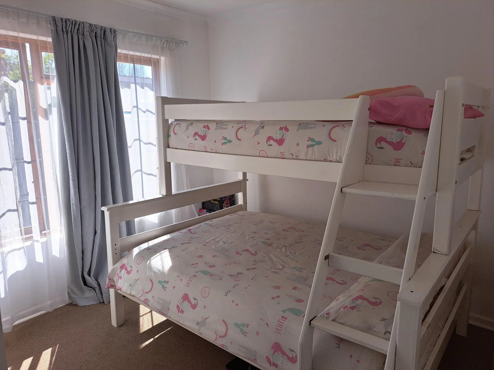 2 bedroom, 2 bathroom townhouse for sale