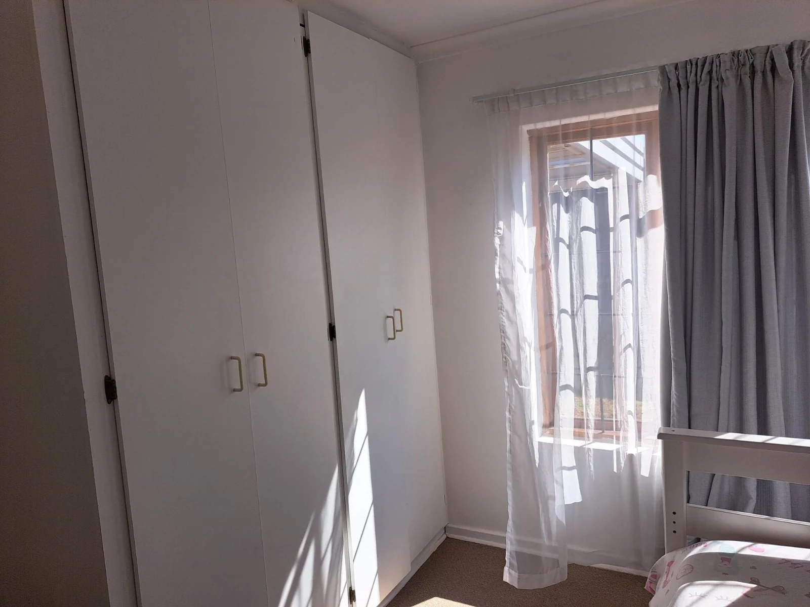 2 bedroom, 2 bathroom townhouse for sale