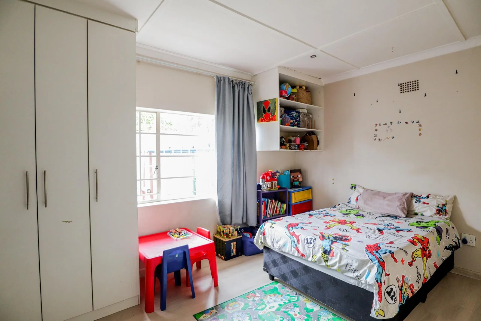 DREAM HOME ALERT! STUNNING 3-BED + CHIC COTTAGE + SUN-DRENCHED GARDENS