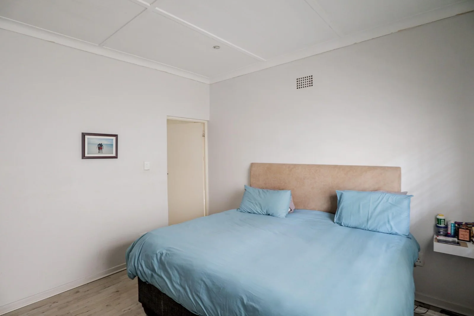 DREAM HOME ALERT! STUNNING 3-BED + CHIC COTTAGE + SUN-DRENCHED GARDENS