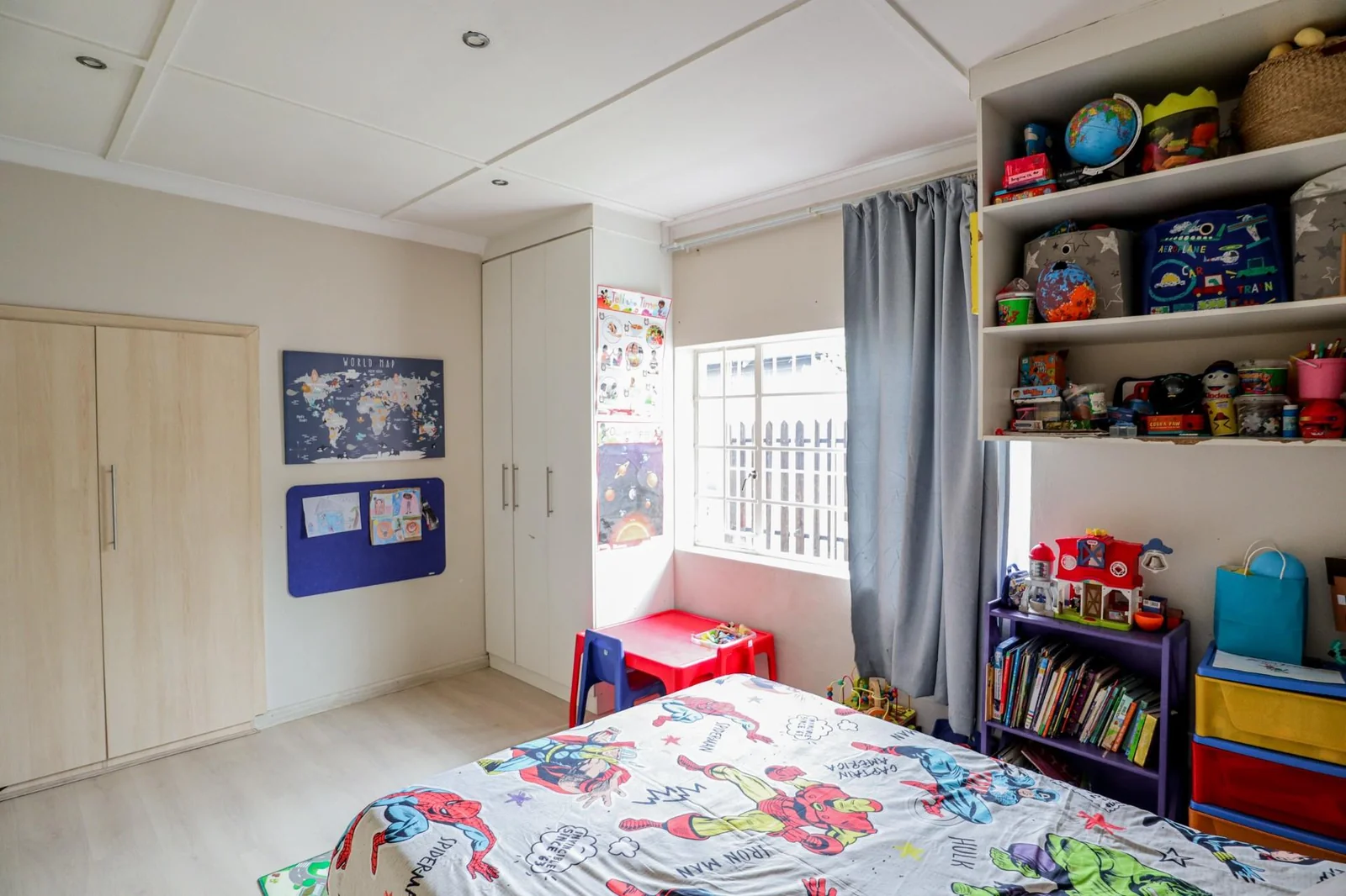 DREAM HOME ALERT! STUNNING 3-BED + CHIC COTTAGE + SUN-DRENCHED GARDENS