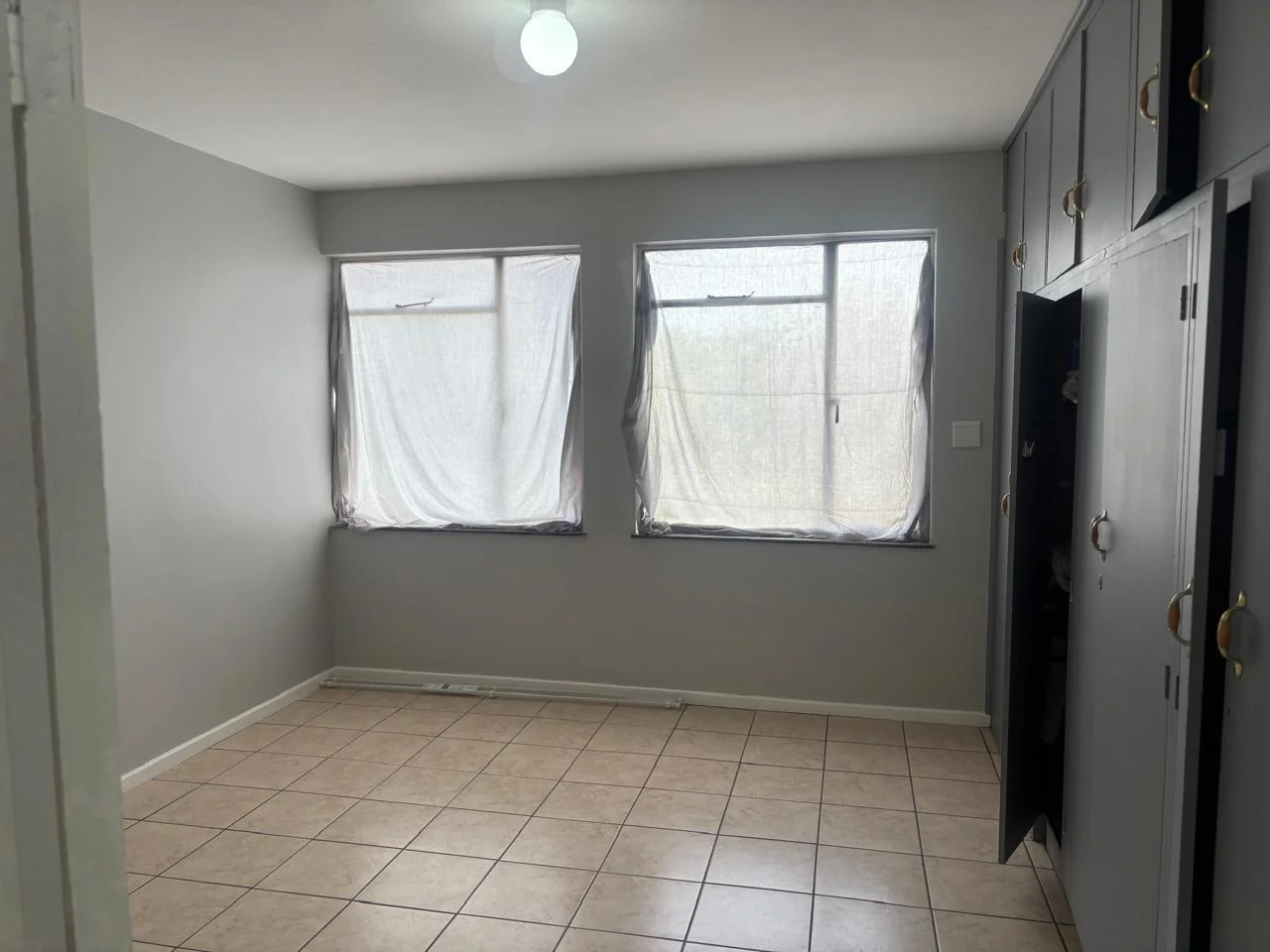 1-Bedroom Apartment for Sale in Bloemfontein Central