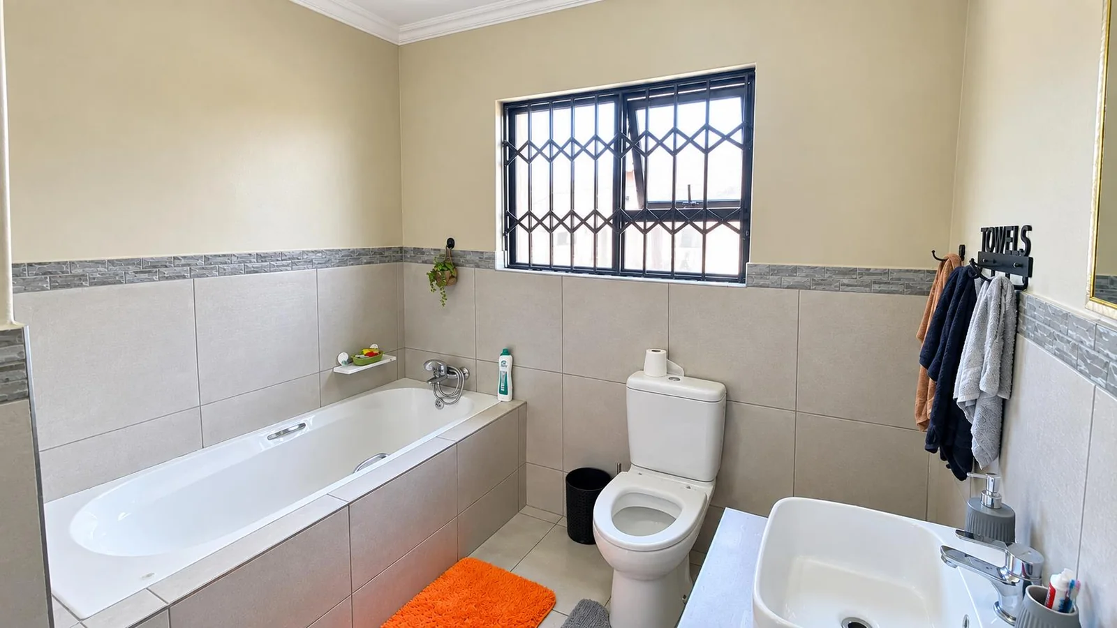 Charming 3-Bedroom Home for Sale in Arcata