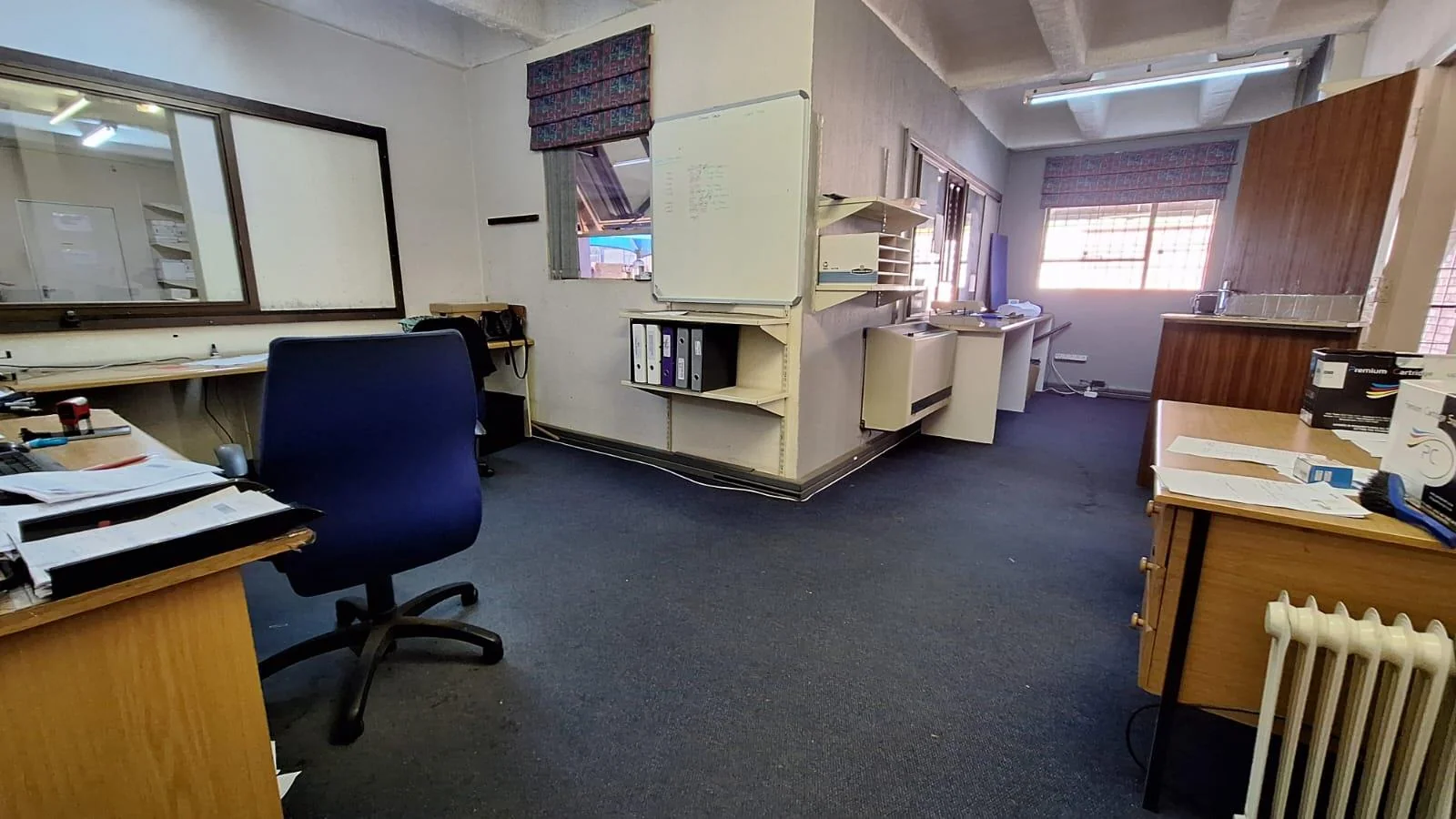 Prime 3-Level Light Industrial & Commercial Hub - A Florida / Roodepoort Opportunity Like No Other