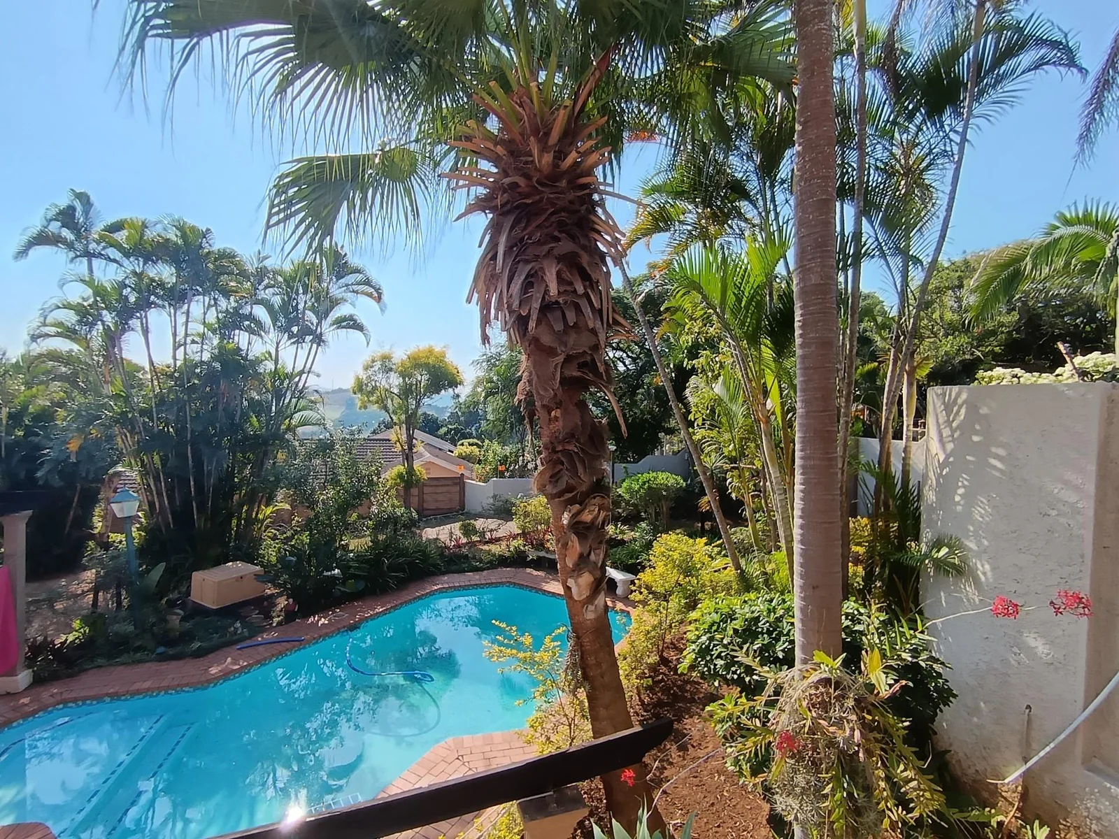 <br/>REDUCED - This spacious and airy home is perfect for larger families.