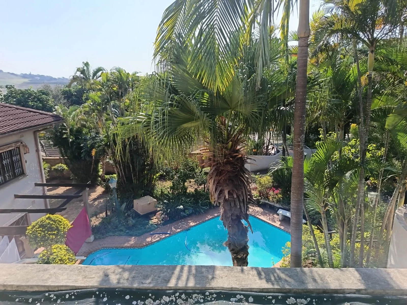 <br/>REDUCED - This spacious and airy home is perfect for larger families.