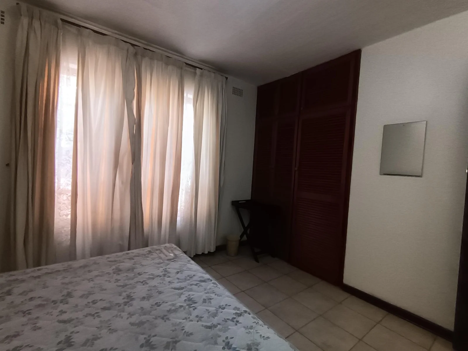 <br/>REDUCED - This spacious and airy home is perfect for larger families.