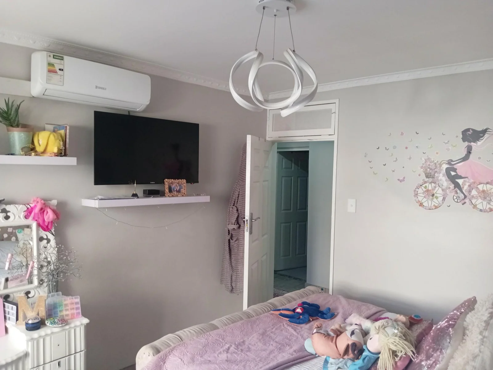 CONTEMPORARY DESIGNED TO INSPIRE