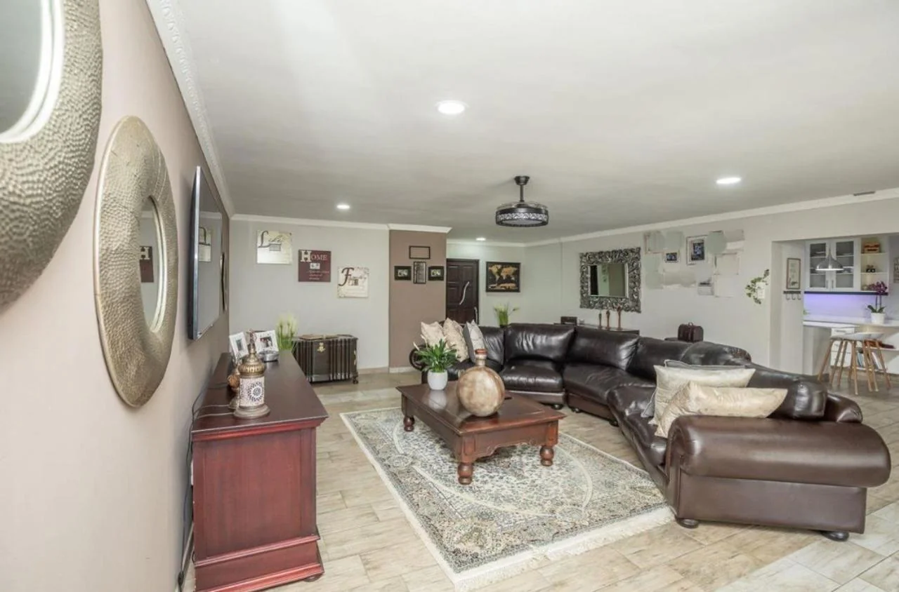 CONTEMPORARY DESIGNED TO INSPIRE