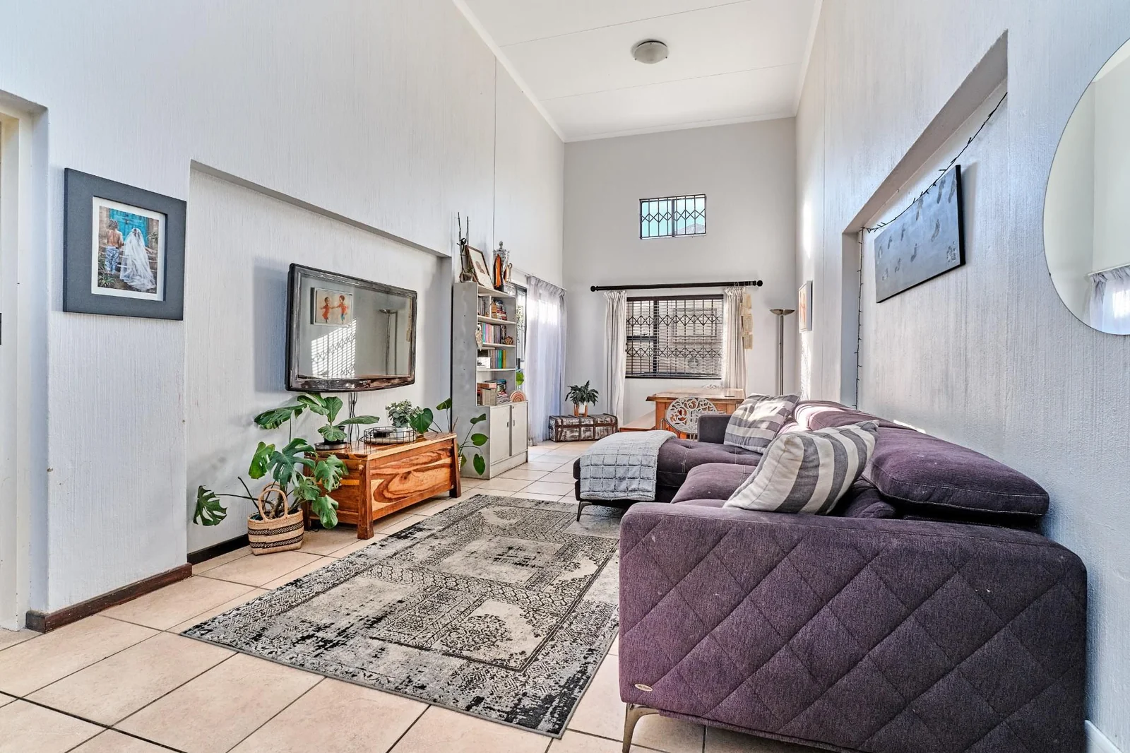 Spacious 3-Bedroom Townhouse for Sale in Bohemia, Amarosa