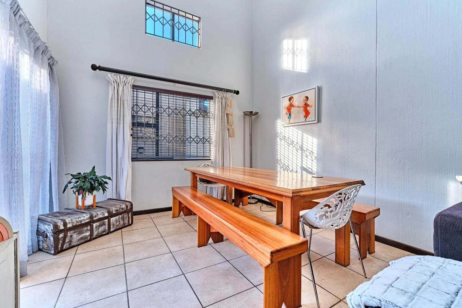 Spacious 3-Bedroom Townhouse for Sale in Bohemia, Amarosa