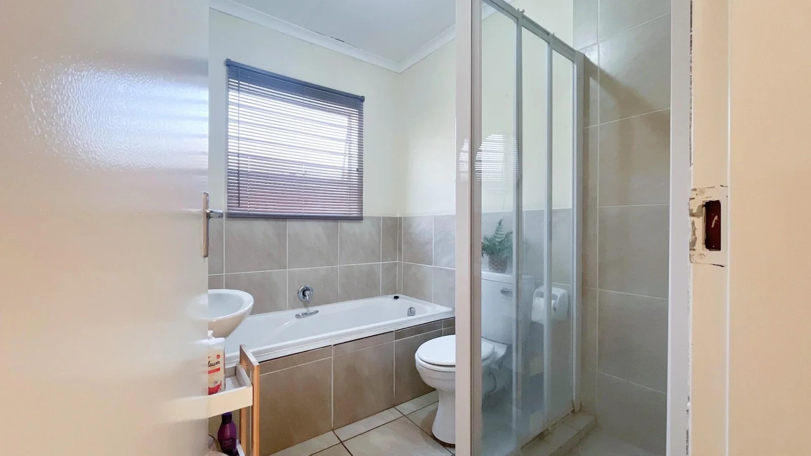 3 Bedroom Townhouse in Wilgeheuwel