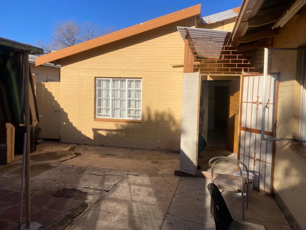 Student Accommodation For Sale – UFS Accredited & Fully Furnished<br/>Prime Location | Income-Generating Investment