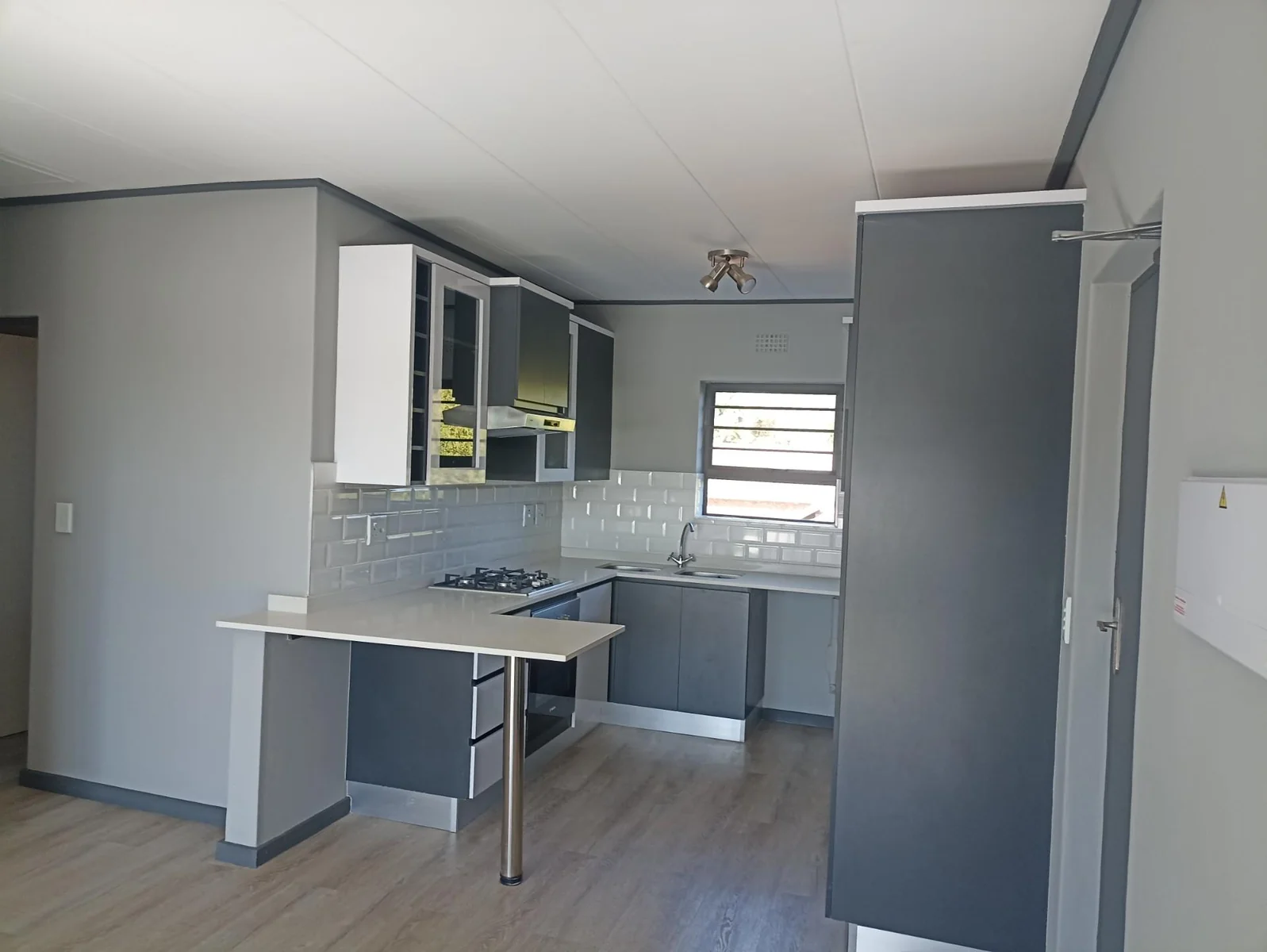 BEAUTIFUL BRAND NEW MODERN APARTMENT TO LET IN MONTANA!!!!!