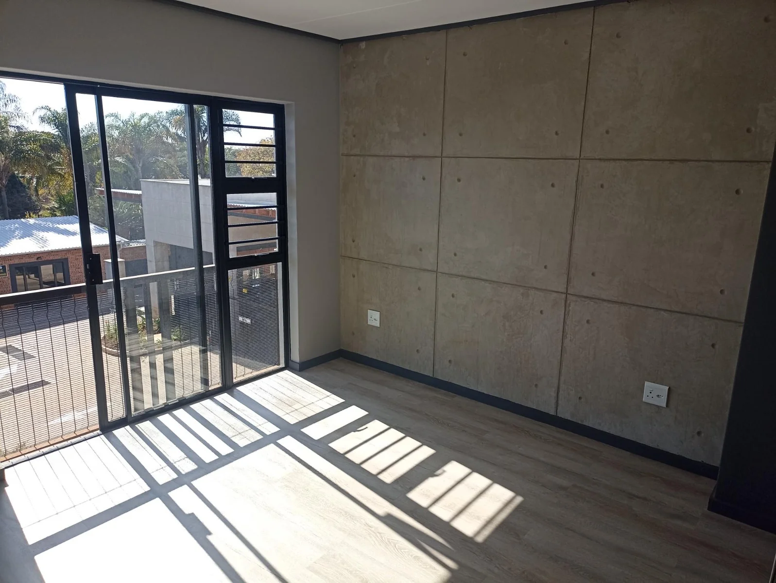 BEAUTIFUL BRAND NEW MODERN APARTMENT TO LET IN MONTANA!!!!!