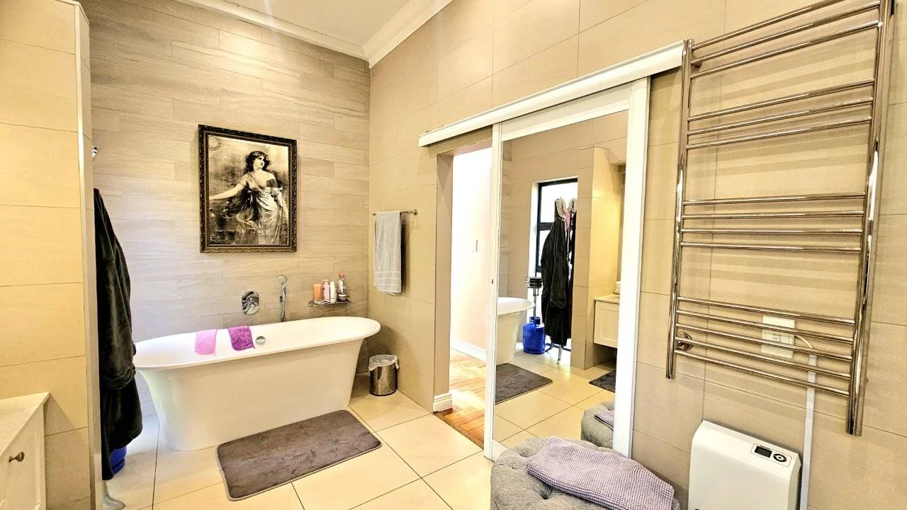 The Ridge single level GEM, offering QUALITY and CARE.