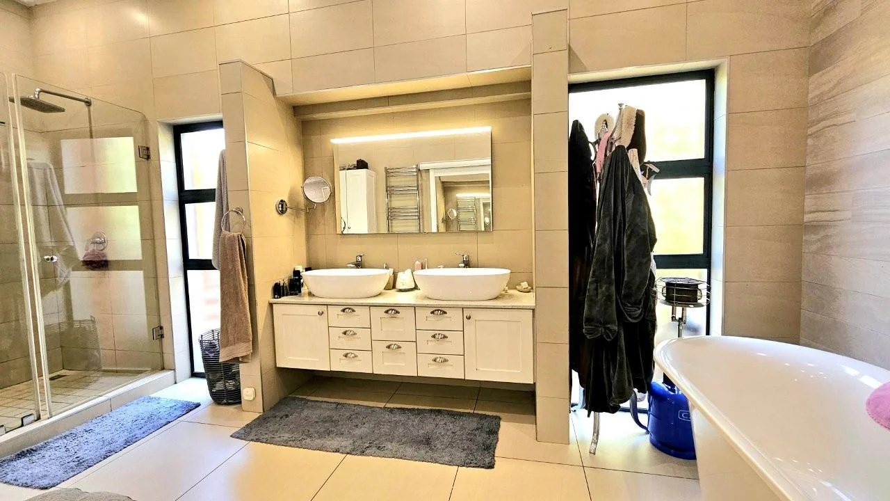 The Ridge single level GEM, offering QUALITY and CARE.