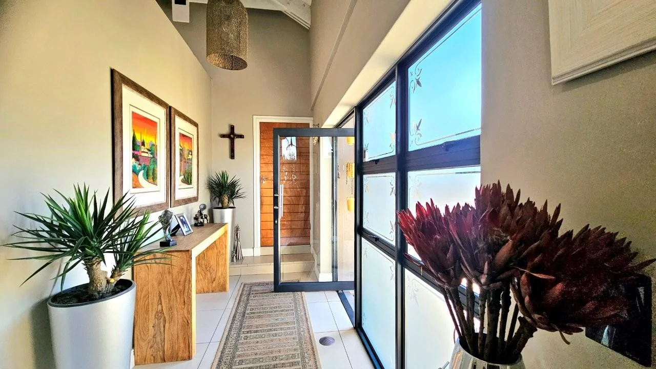 The Ridge single level GEM, offering QUALITY and CARE.