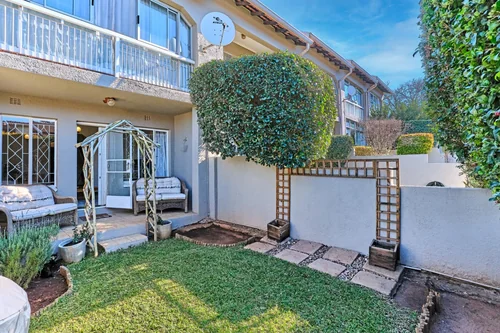 252 Johannes, Fairland, Randburg