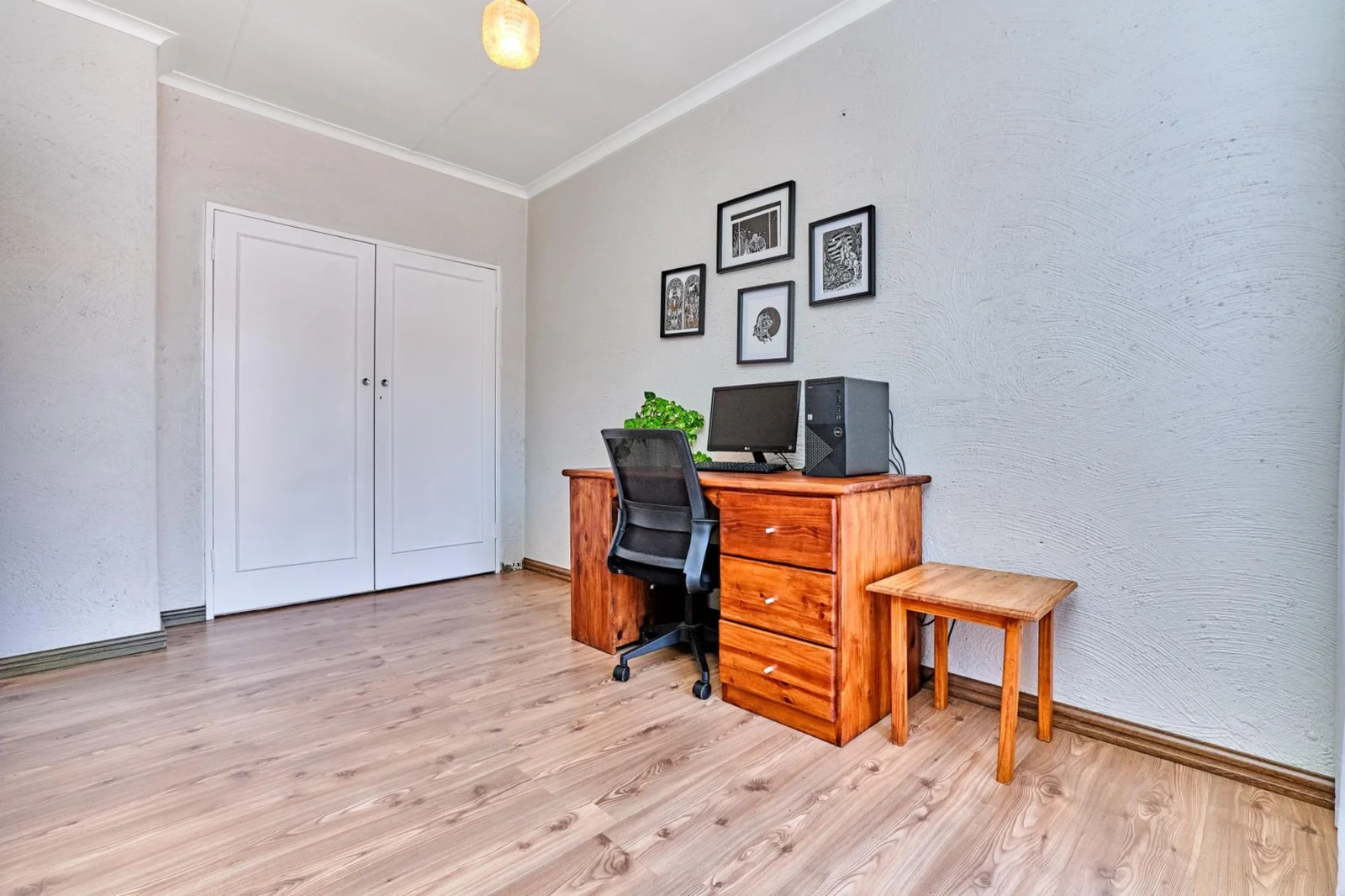 Inviting 2-Bedroom Duplex in Tranquil Fairland for sale.