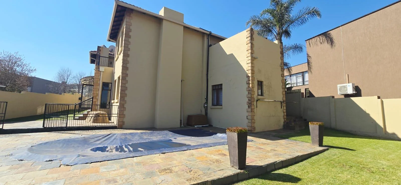 Stylish 4-Bedroom Family Home in Secure Glen Erasmia Estate